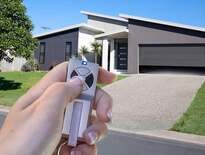 Chamberlain_Garage_Door_Remote_cropped (1)